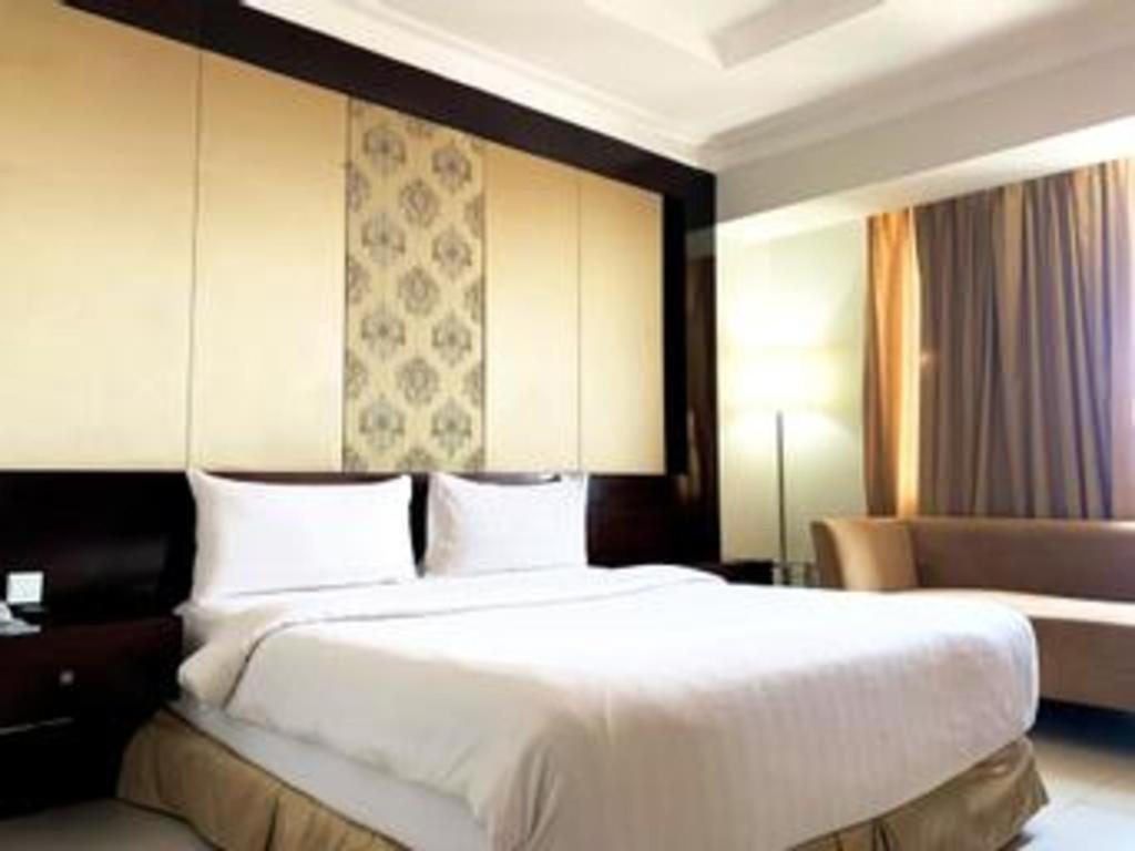 Grand Basko Hotel Padang Kültér fotó