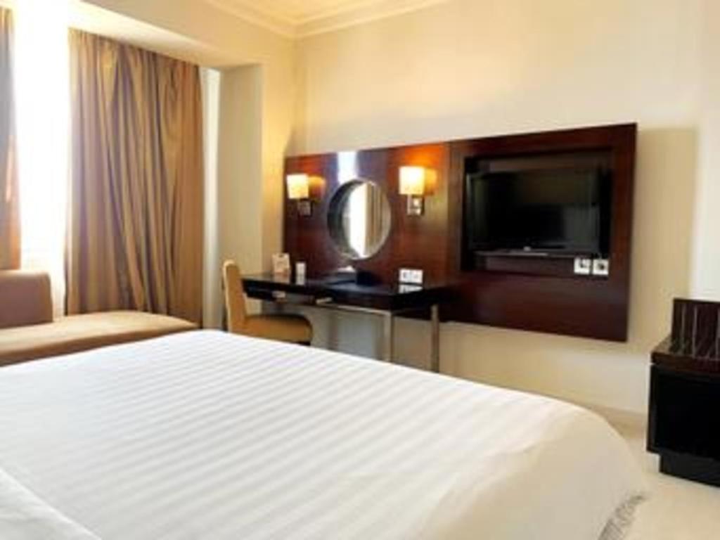 Grand Basko Hotel Padang Kültér fotó