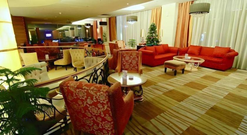 Grand Basko Hotel Padang Kültér fotó